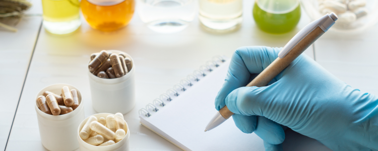 11 Best Supplements for Keto (Key for Safety, Weight Loss & Total Health)